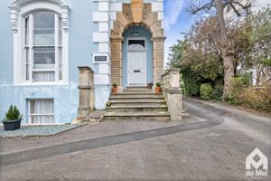 Photo 8- click for photo gallery